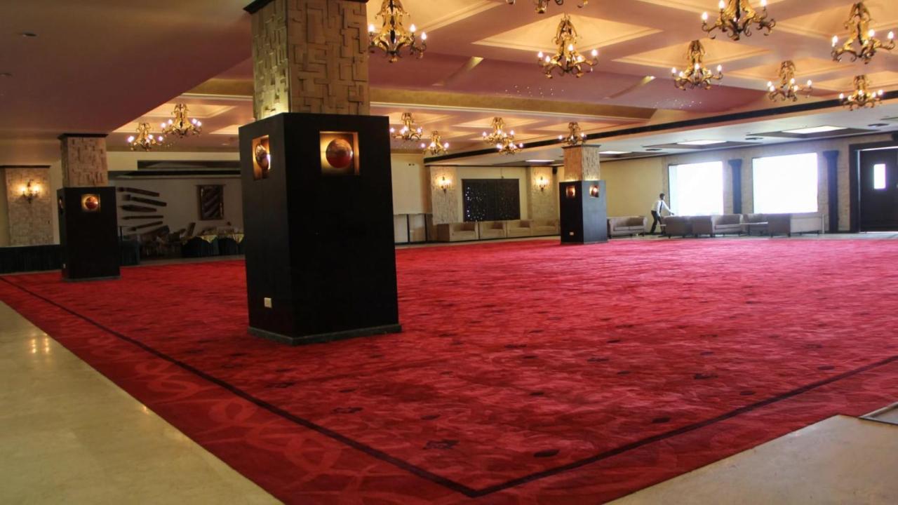 Hotel 17 Miles Jammu Extérieur photo