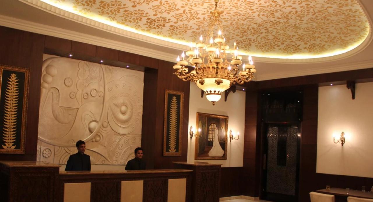 Hotel 17 Miles Jammu Extérieur photo